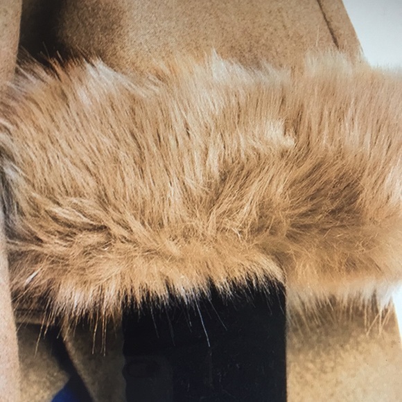 NEW cape flare faux fur poncho Style - Picture 4 of 12